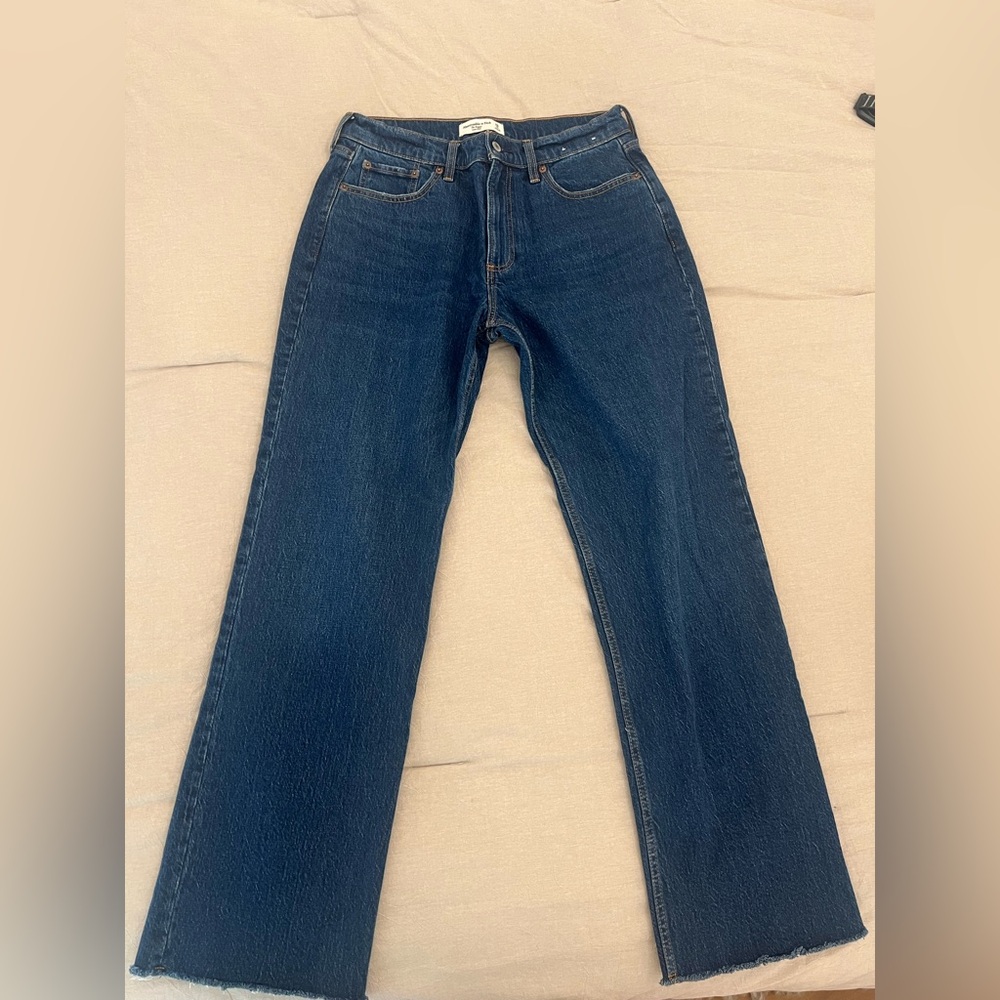 Abercrombie & Fitch “The Baggy Low Rise” Jeans